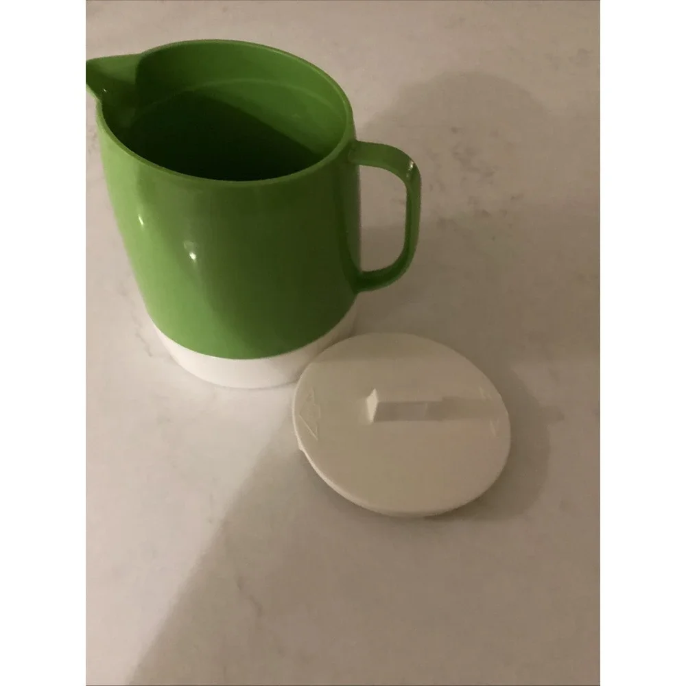1970's Quikut Double Walled Insulated Green White Pitcher For Hot Or Cold Liquid